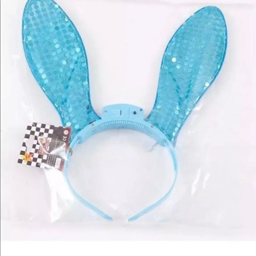 DISNEY PARKS TURQUOISE BLUE SEQUINS LIGHT UP OSWALD BUNNY EARS HEADBAND HAT NWT